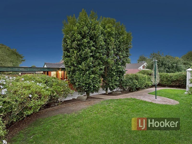 7 Adrian Place, Rowville VIC 3178