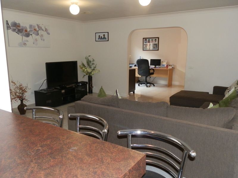 2 Streeton Court, Rowville VIC 3178