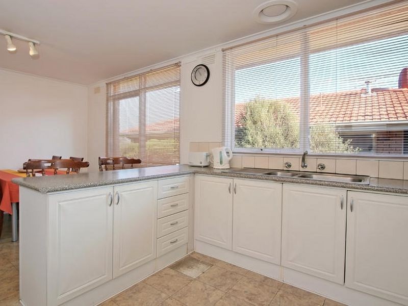 42 Avalon Road, Rowville VIC 3178