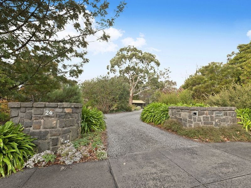 24-26 Taylors Lane, Rowville VIC 3178