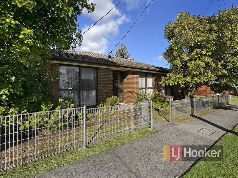 18 Rosehill Street, Scoresby VIC 3179