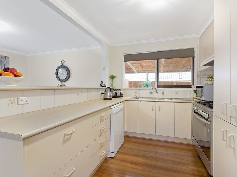 77 Sullivan Avenue, Lysterfield VIC 3156