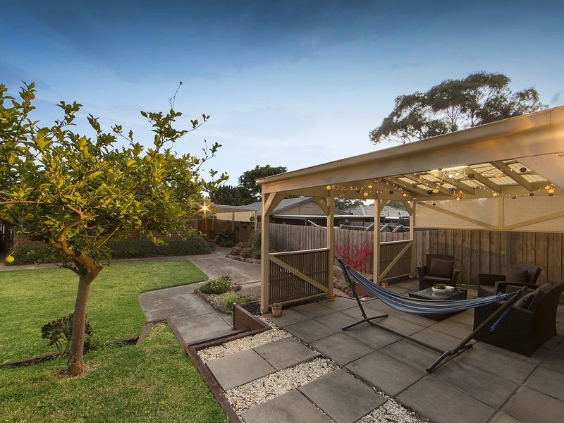 77 Sullivan Avenue, Lysterfield VIC 3156