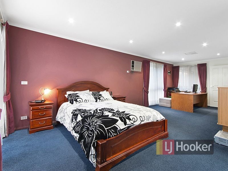 4 Hakea Place, Rowville VIC 3178