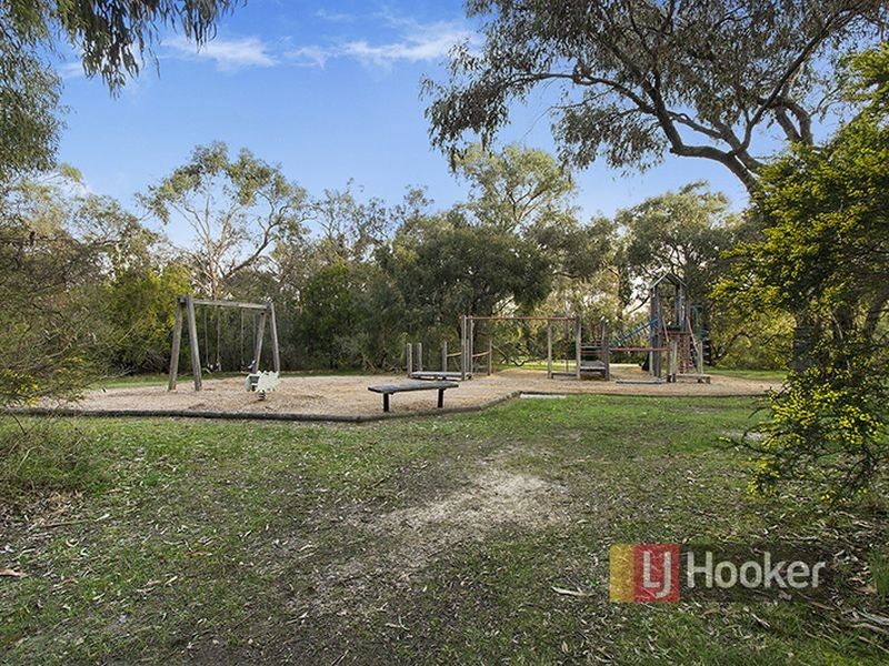 4 Hakea Place, Rowville VIC 3178