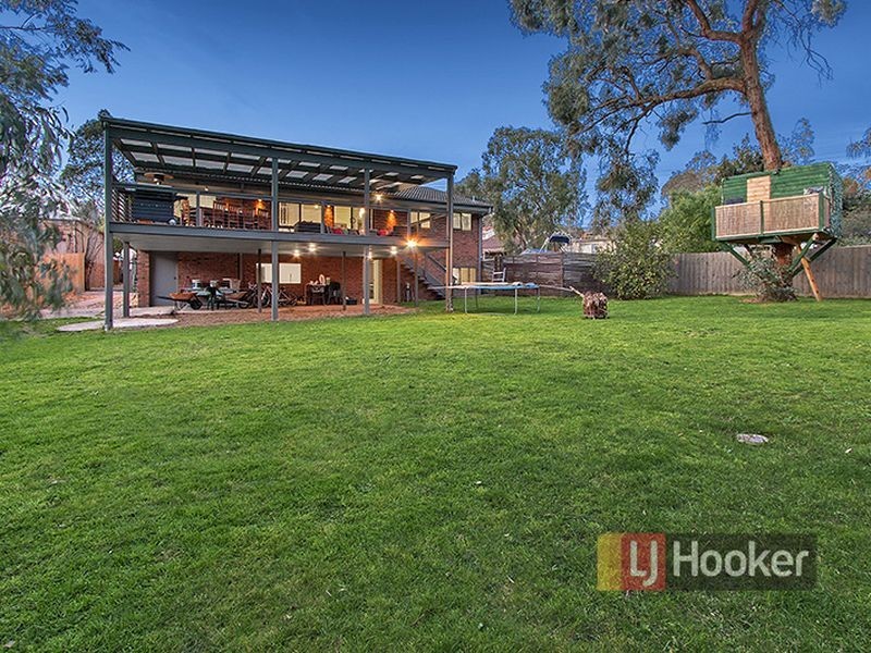 4 Hakea Place, Rowville VIC 3178