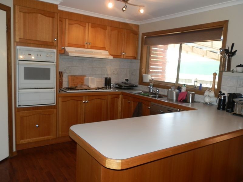 43 Liberty Avenue, Rowville VIC 3178