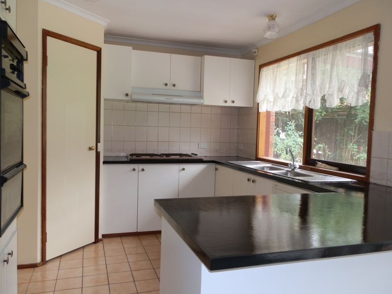 11 Minya Court, Rowville VIC 3178