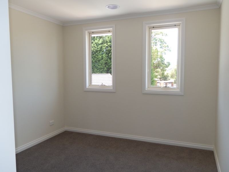 2/5 Gerang Close, Rowville VIC 3178