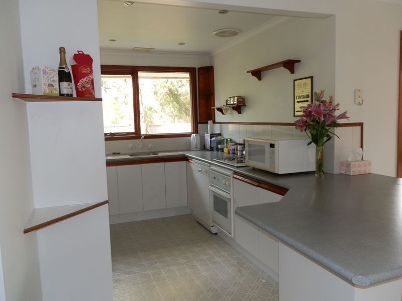 82 Somerset Drive, Dandenong North VIC 3175