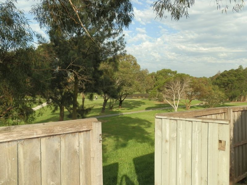 82 Somerset Drive, Dandenong North VIC 3175