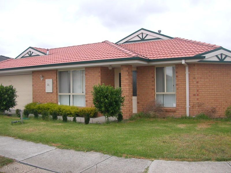 21 Waradgery Drive, Rowville VIC 3178