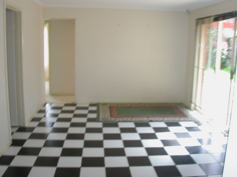 27 Farview Drive, Rowville VIC 3178