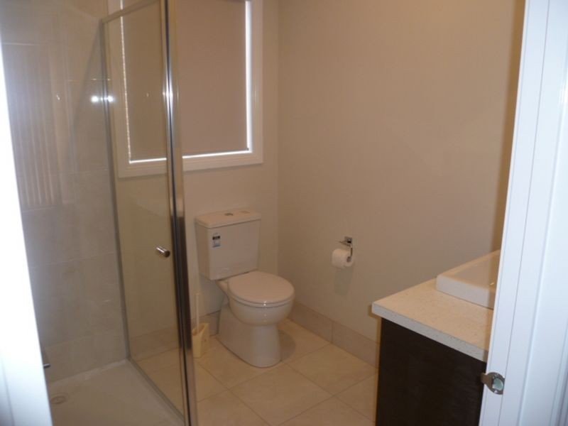 51 Eucumbene Drive, Berwick VIC 3806