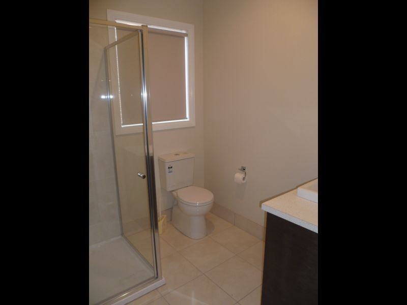 51 Eucumbene Drive, Berwick VIC 3806