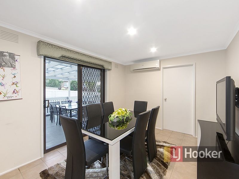90 Haverbrack Drive, Mulgrave VIC 3170