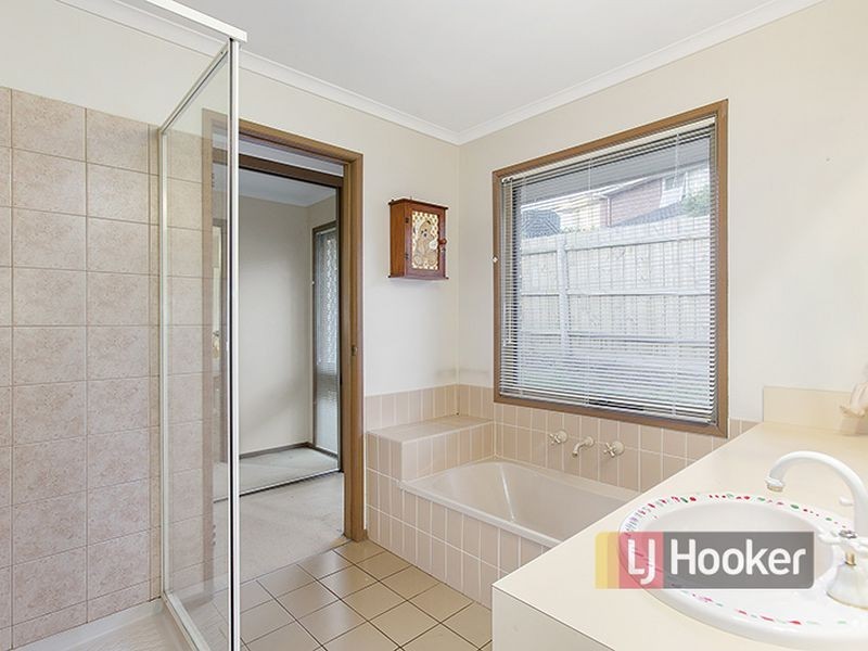 7 Everglades Court, Rowville VIC 3178