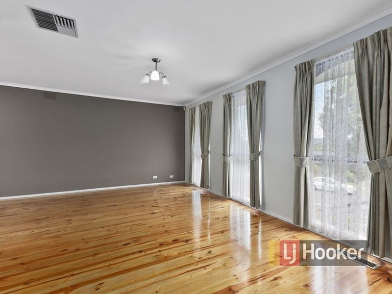 7 Tamboon Drive, Rowville VIC 3178