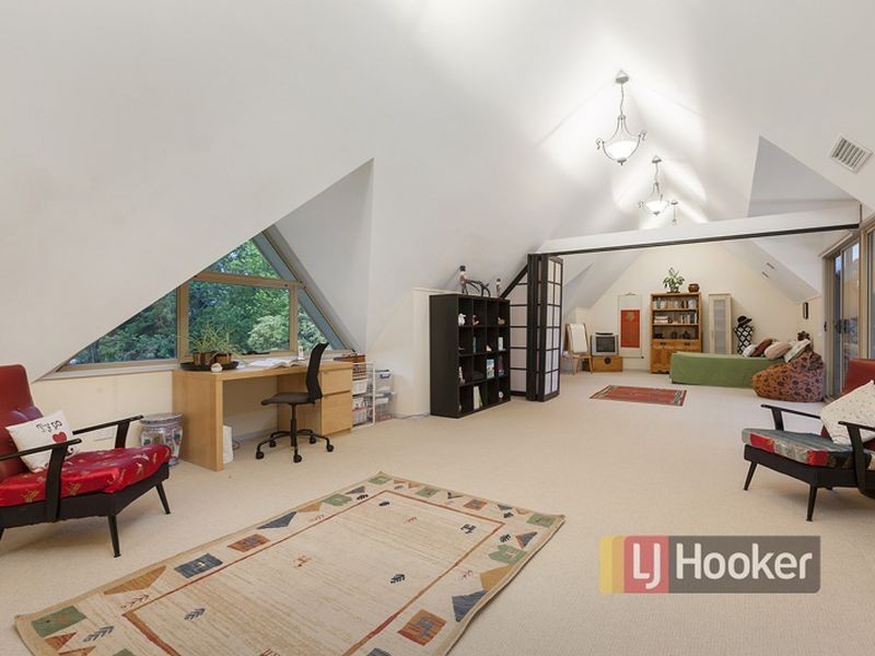 16 McKay Road, Rowville VIC 3178