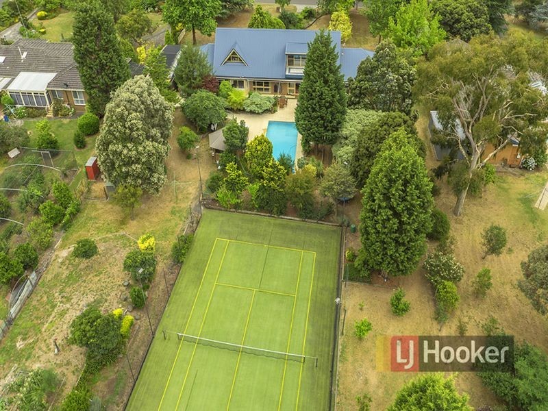 16 McKay Road, Rowville VIC 3178