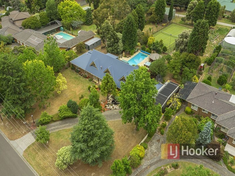 16 McKay Road, Rowville VIC 3178