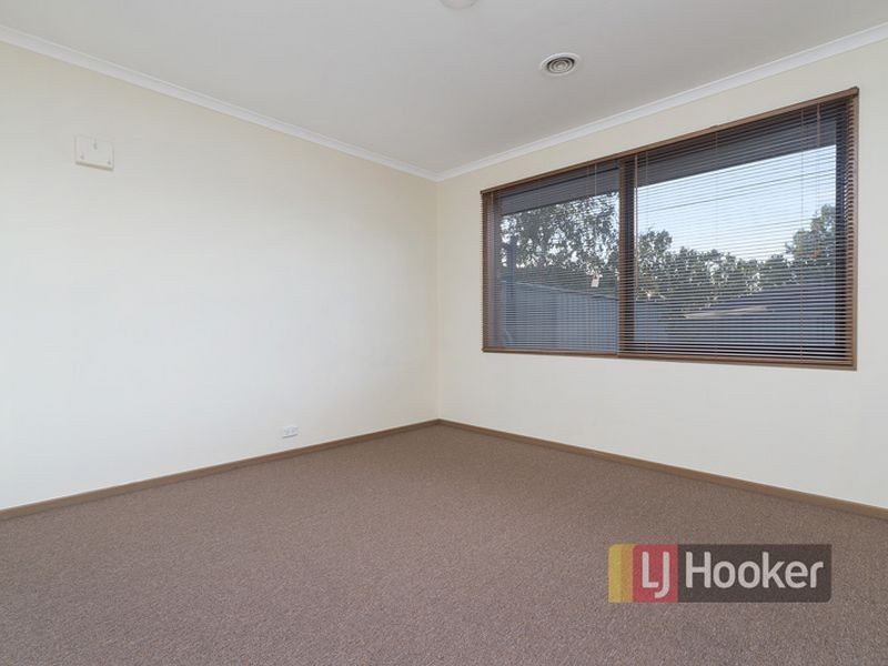 30 Pitfield Crescent, Rowville VIC 3178