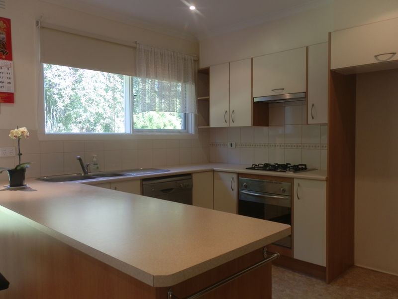 14 Jacaranda Road, Wheelers Hill VIC 3150