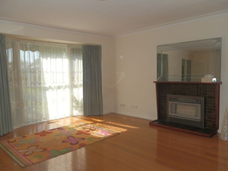 14 Jacaranda Road, Wheelers Hill VIC 3150