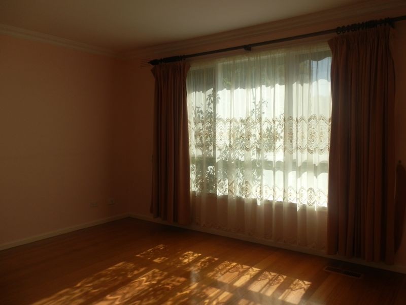 14 Jacaranda Road, Wheelers Hill VIC 3150