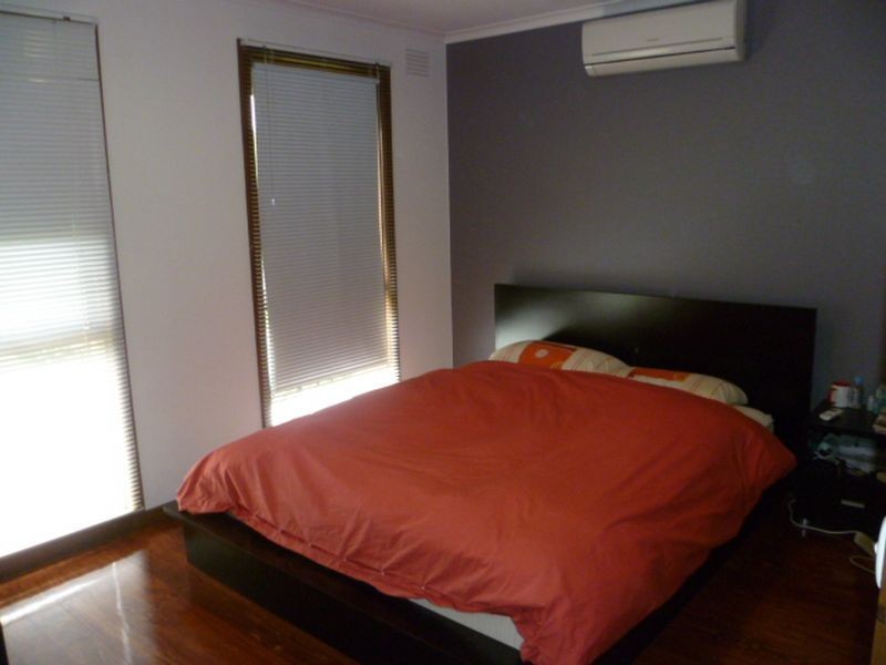 8 Cardinia Way, Rowville VIC 3178