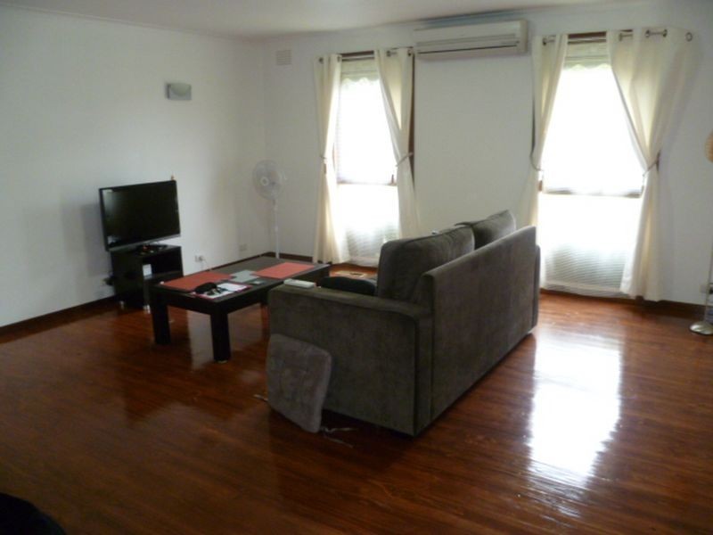 8 Cardinia Way, Rowville VIC 3178