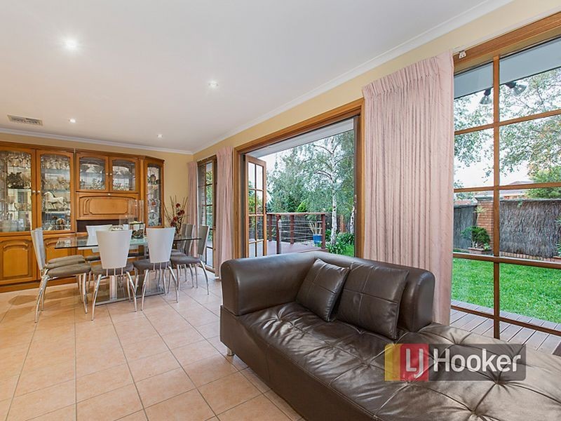 10 Tanya Court, Rowville VIC 3178