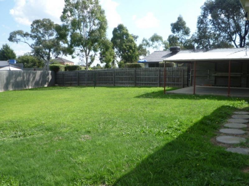 98 Kelletts Road, Rowville VIC 3178