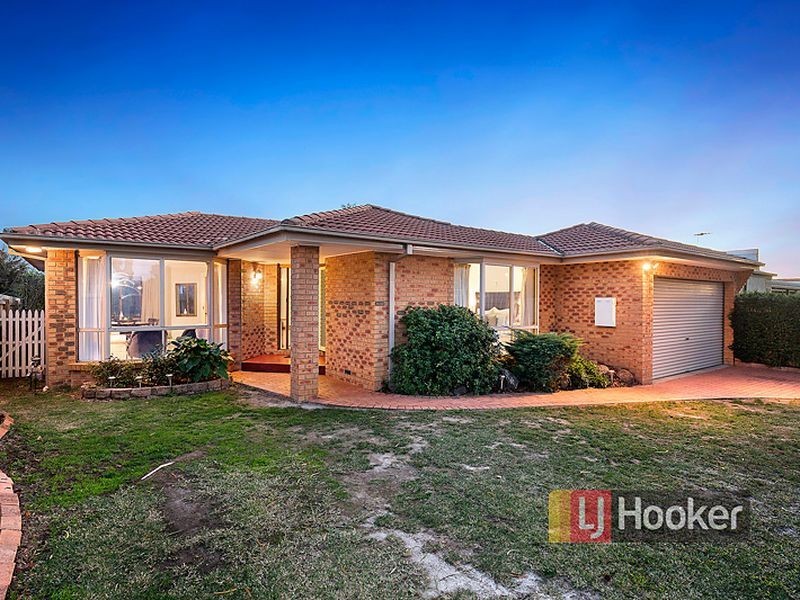 11 Bensam Close, Rowville VIC 3178