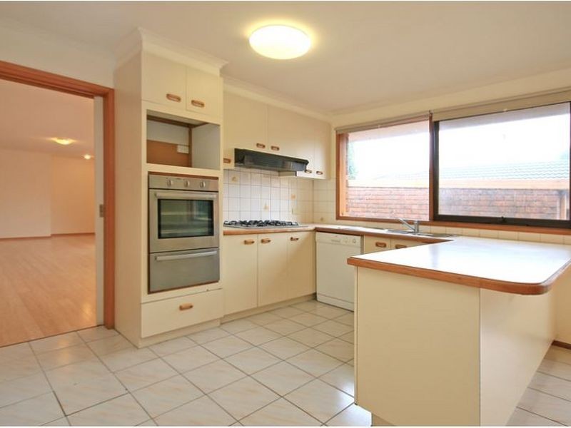 12 Primula Court, Rowville VIC 3178