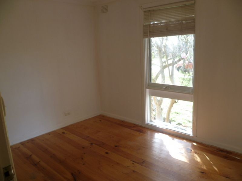 25 Elliot Street, Knoxfield VIC 3180