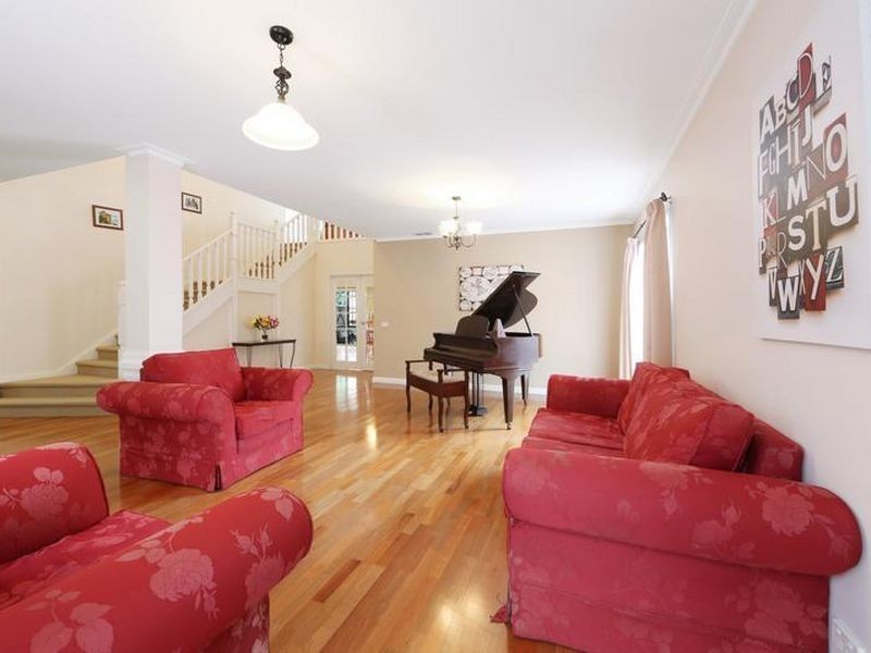 13 Van Haaster Court, Rowville VIC 3178