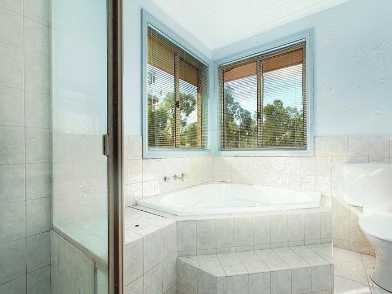 6 Selwood Court, Rowville VIC 3178