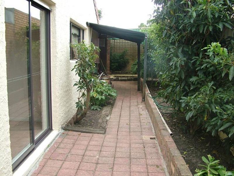2/7 Ellis Street, Dandenong VIC 3175