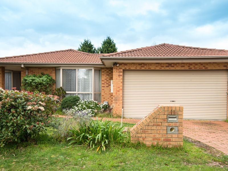 11 Bensam Close, Rowville VIC 3178