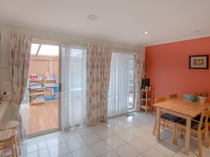 11 Bensam Close, Rowville VIC 3178
