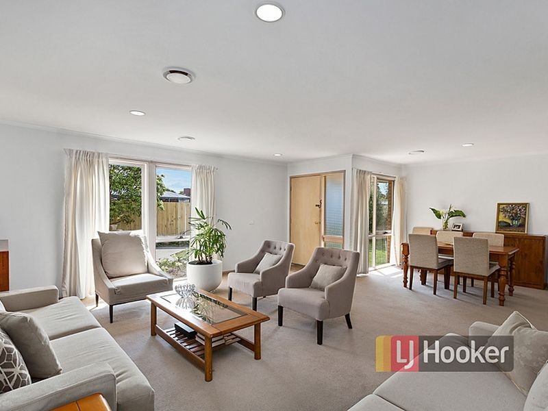 27 Balladonia Road, Rowville VIC 3178