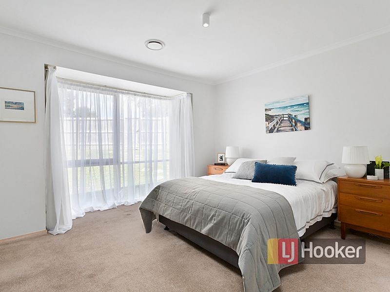 27 Balladonia Road, Rowville VIC 3178