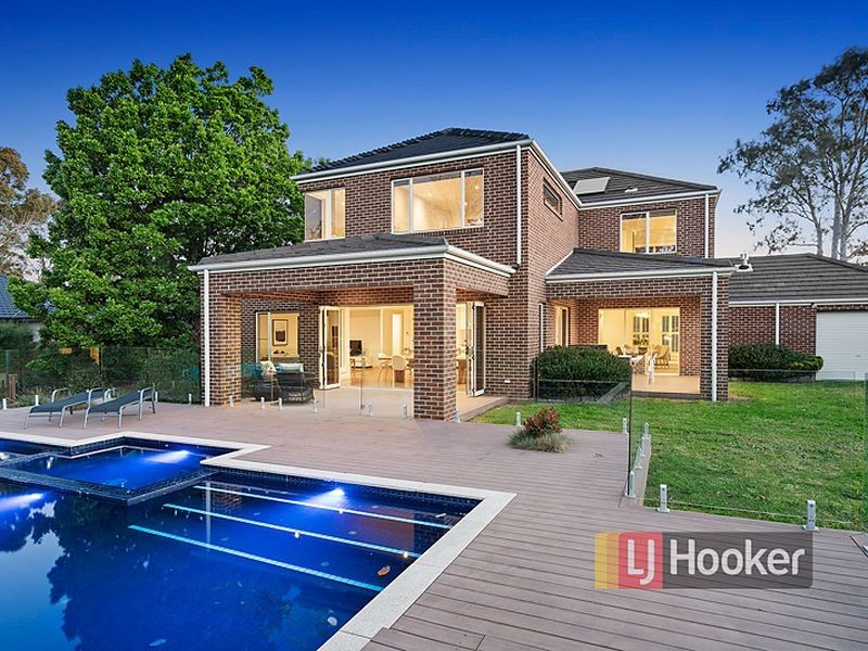 9 McKay Road, Rowville VIC 3178