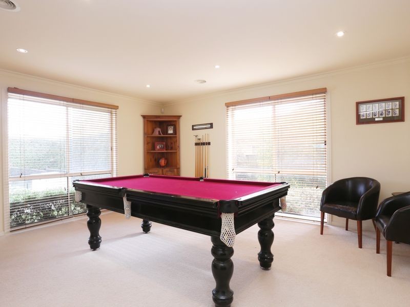 12 Manningham Court, Lysterfield VIC 3156