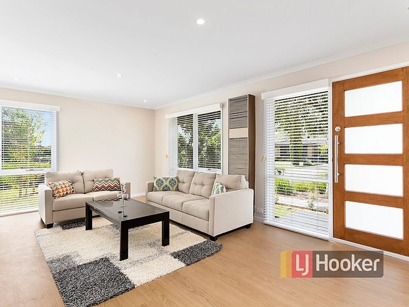 1 Spruce Drive, Rowville VIC 3178