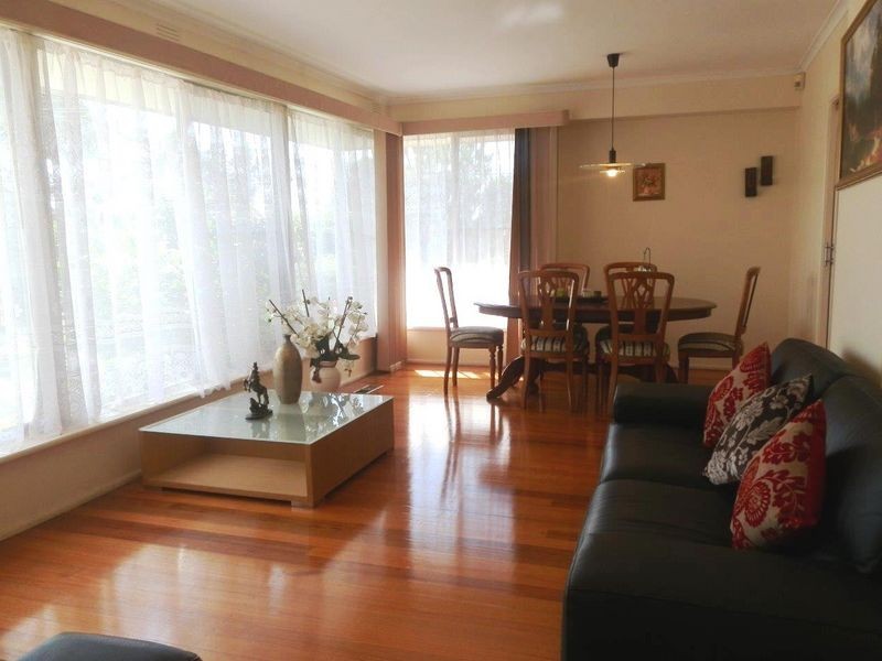 42 Centre Road, Vermont VIC 3133