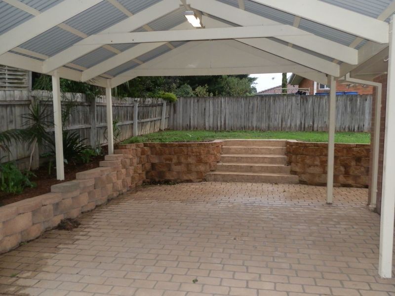 74 Hinrichsen Drive, Hallam VIC 3803