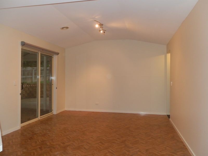 74 Hinrichsen Drive, Hallam VIC 3803