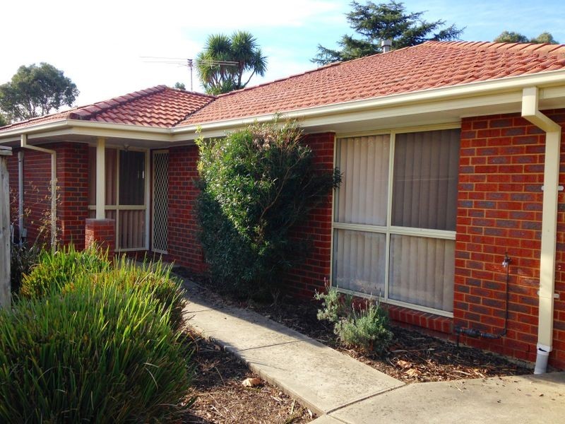 2/74 Murray Crescent, Rowville VIC 3178
